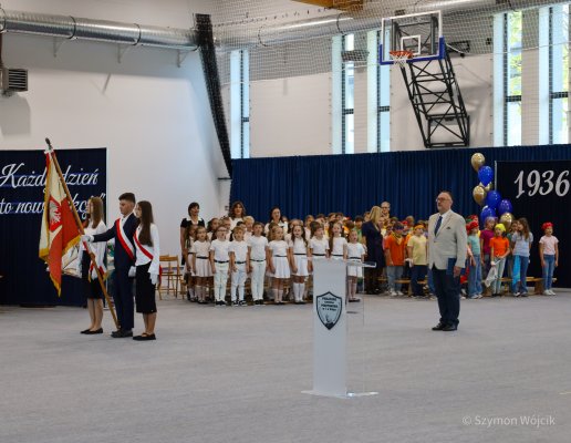 Jedynka łączy pokolenia! Jubileusz 90-lecia Publicznej Szkoły Podstawowej nr 1 w Grójcu